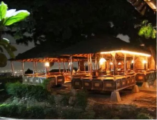 Wisata Malam di Bandung