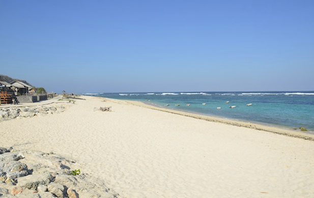 Pantai di Indonesia