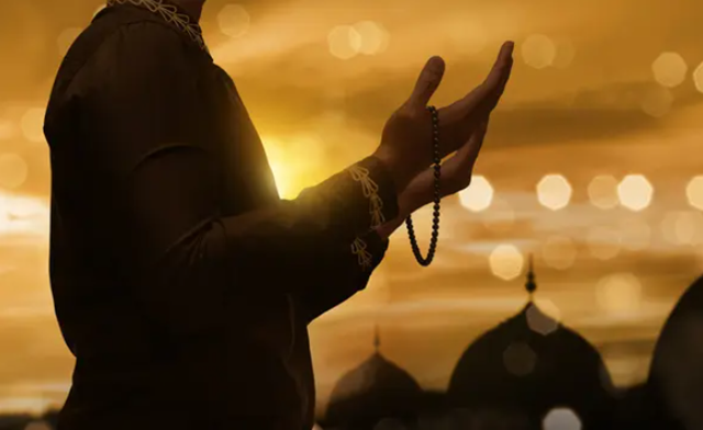 Miliki 10 Sikap Akhlakul Karimah Ini Jika Anda Ingin Masuk Surga