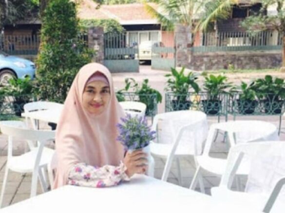 5 Fakta Menarik Ustadz Hanan Attaki yang Menginspirasi