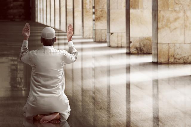 Tata Cara Itikaf 10 Hari Terakhir Ramadan