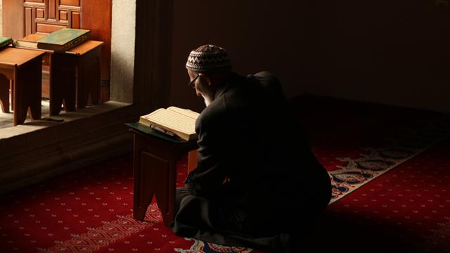 Tata Cara Itikaf 10 Hari Terakhir Ramadan