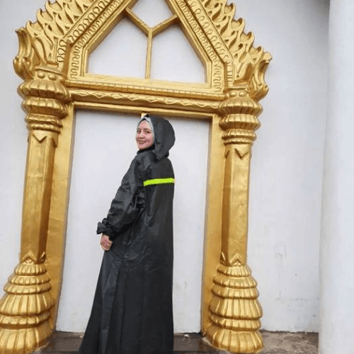 Ponco-Jas-Hujan-Syar_i-Perempuan-Muslimah-1.png